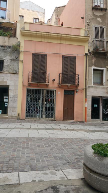 Appartement Sa Domu E Babbu *